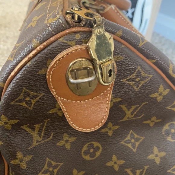 Vintage Louis Vuitton Speedy 35 - Picture 4 of 8